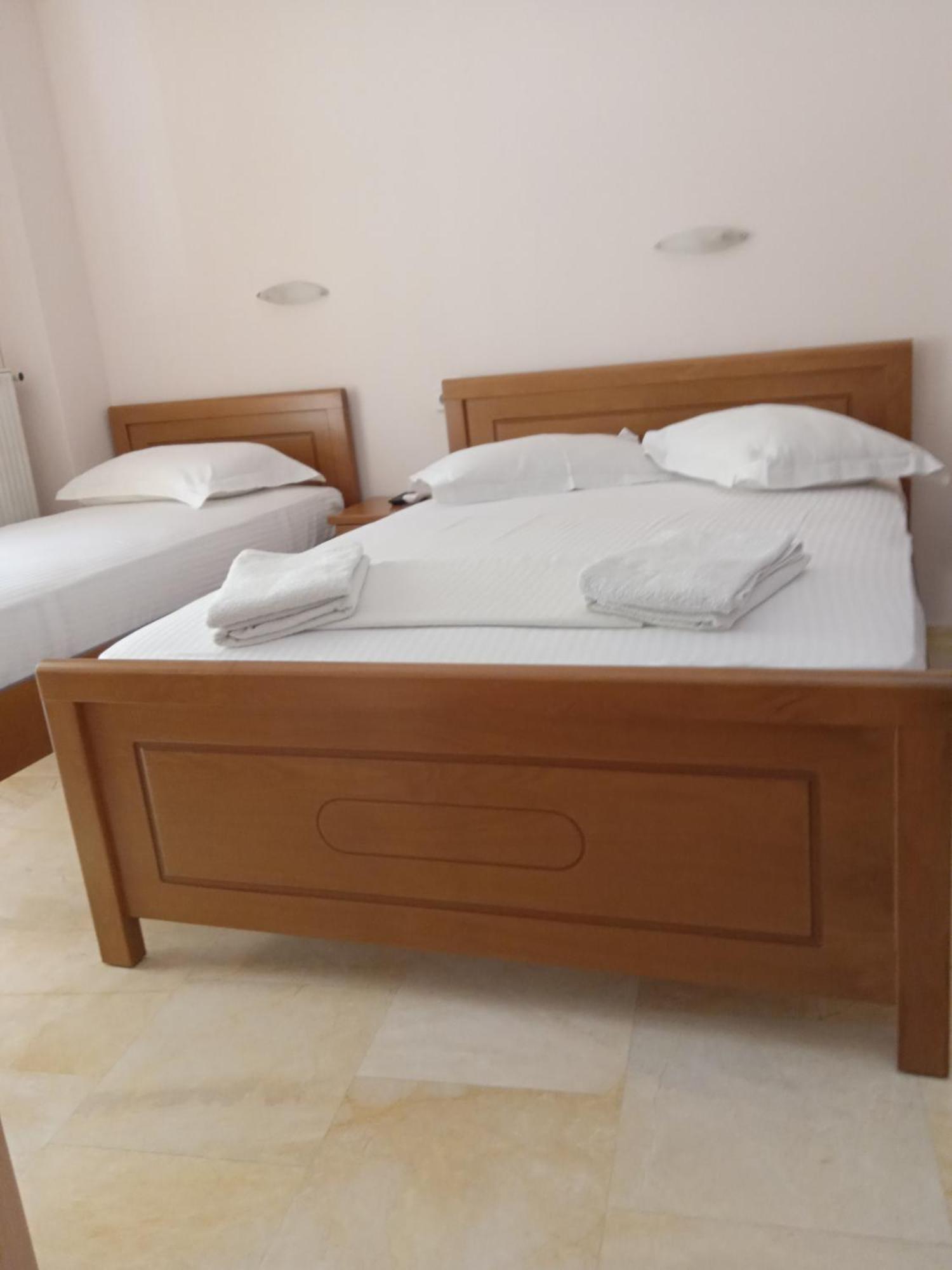 Dimitra Pentaliou Rooms Камена Вурла Екстериор снимка