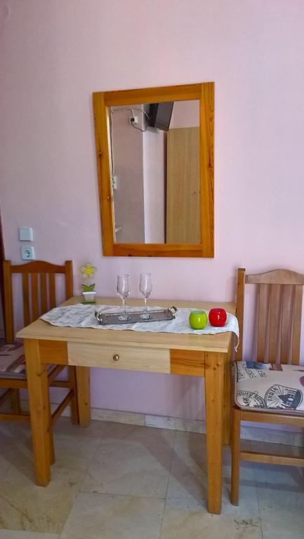 Dimitra Pentaliou Rooms Камена Вурла Екстериор снимка