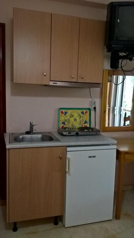 Dimitra Pentaliou Rooms Камена Вурла Екстериор снимка